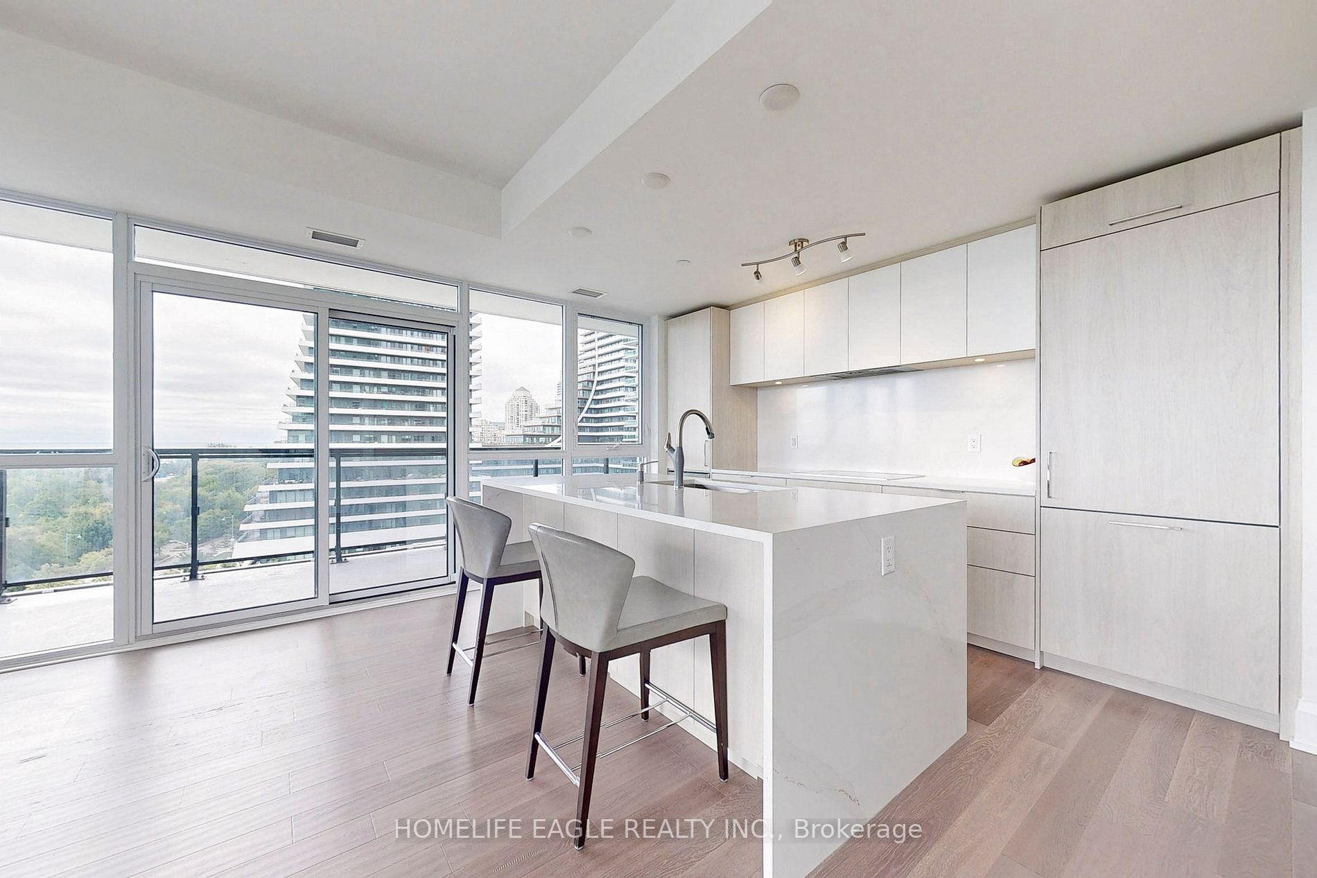 65 Annie Craig Dr, #709