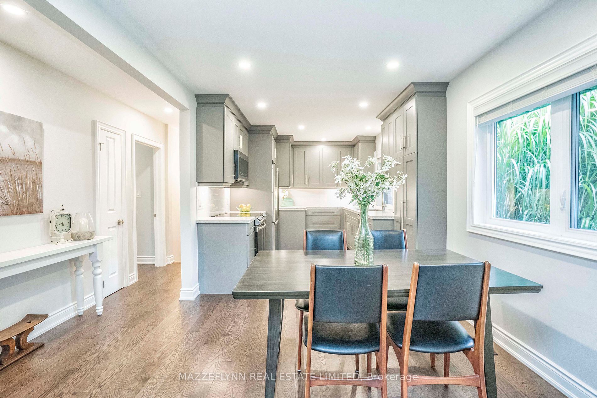 11 Maple Grove Road