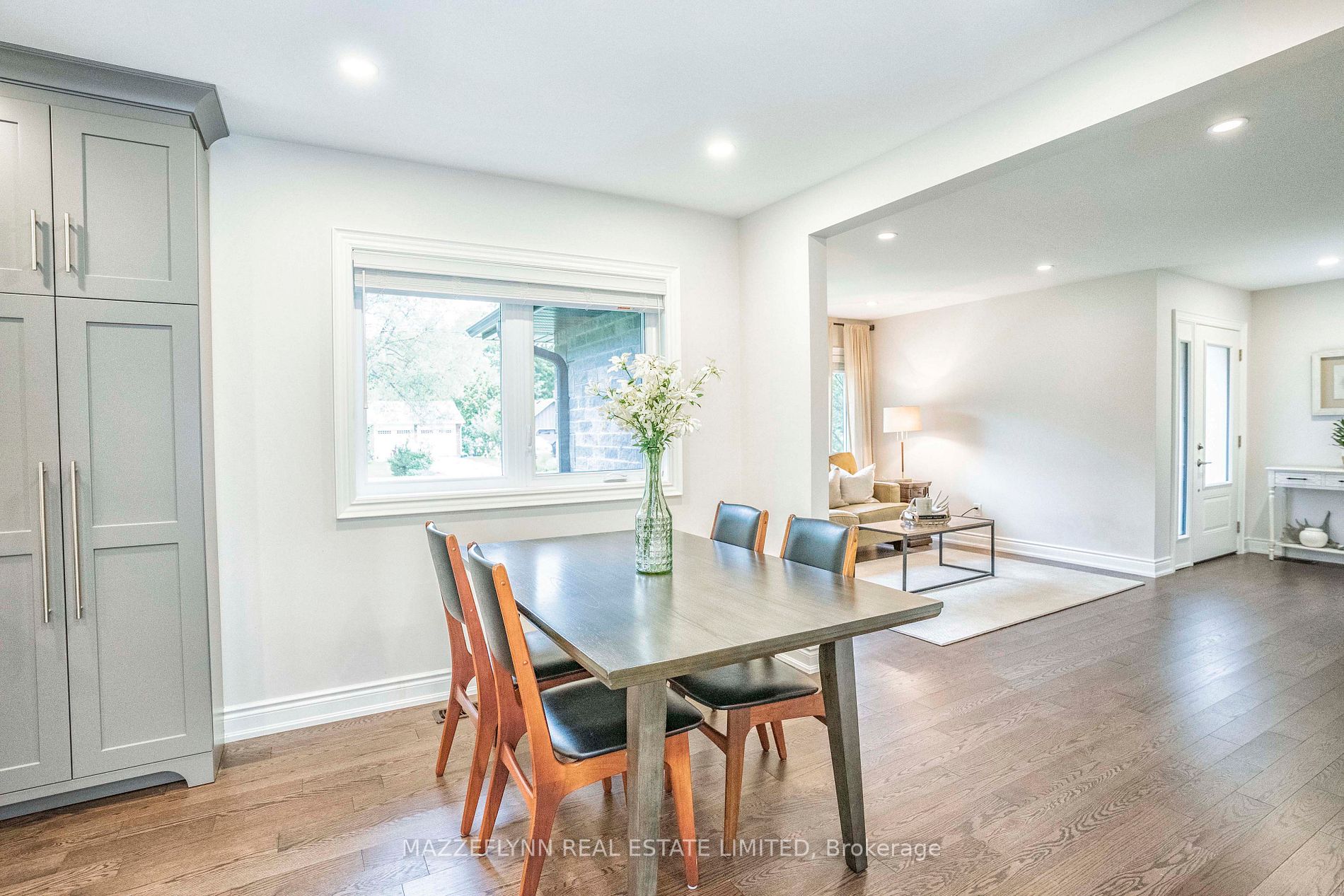 11 Maple Grove Road
