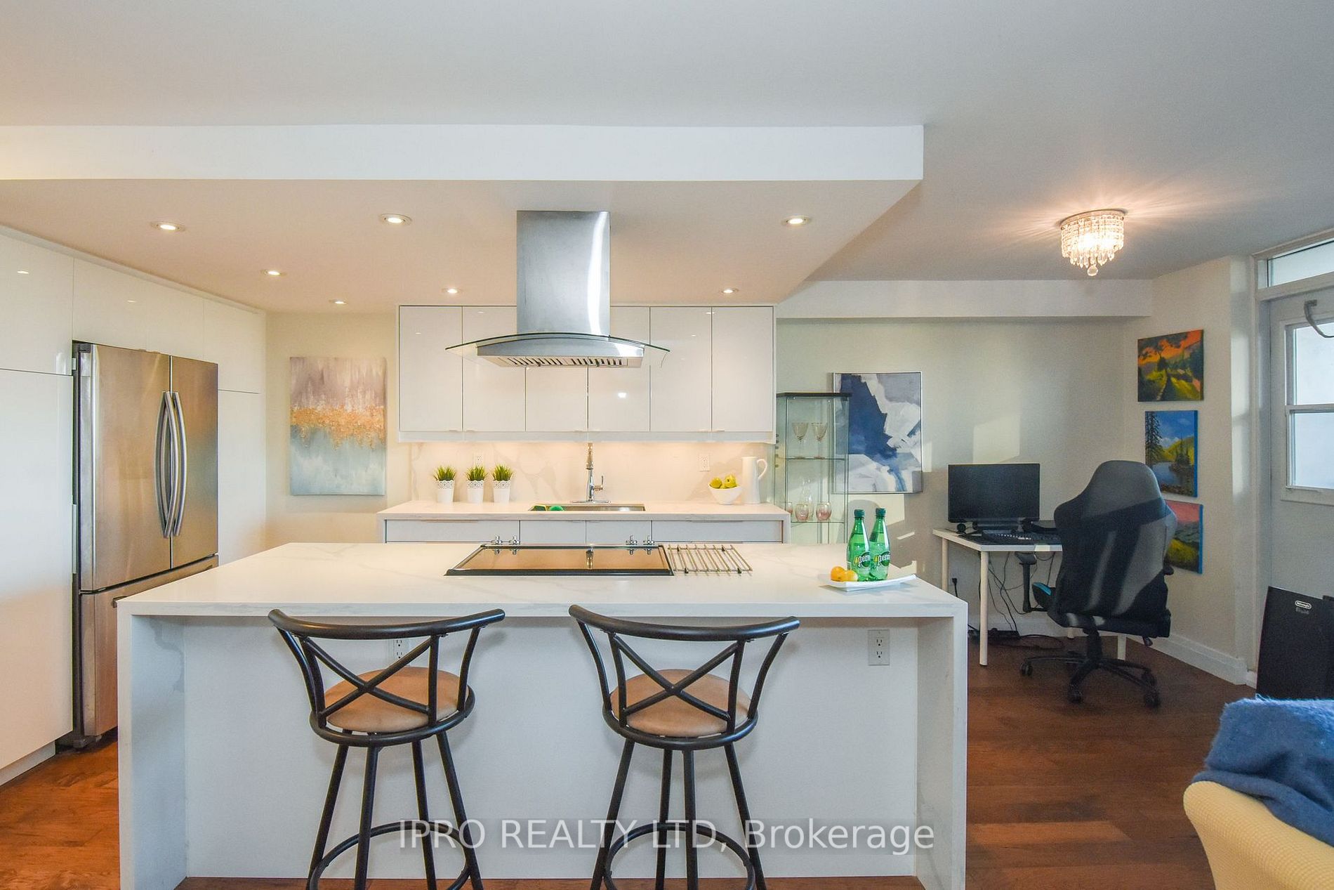 3120 Kirwin Ave, #1009