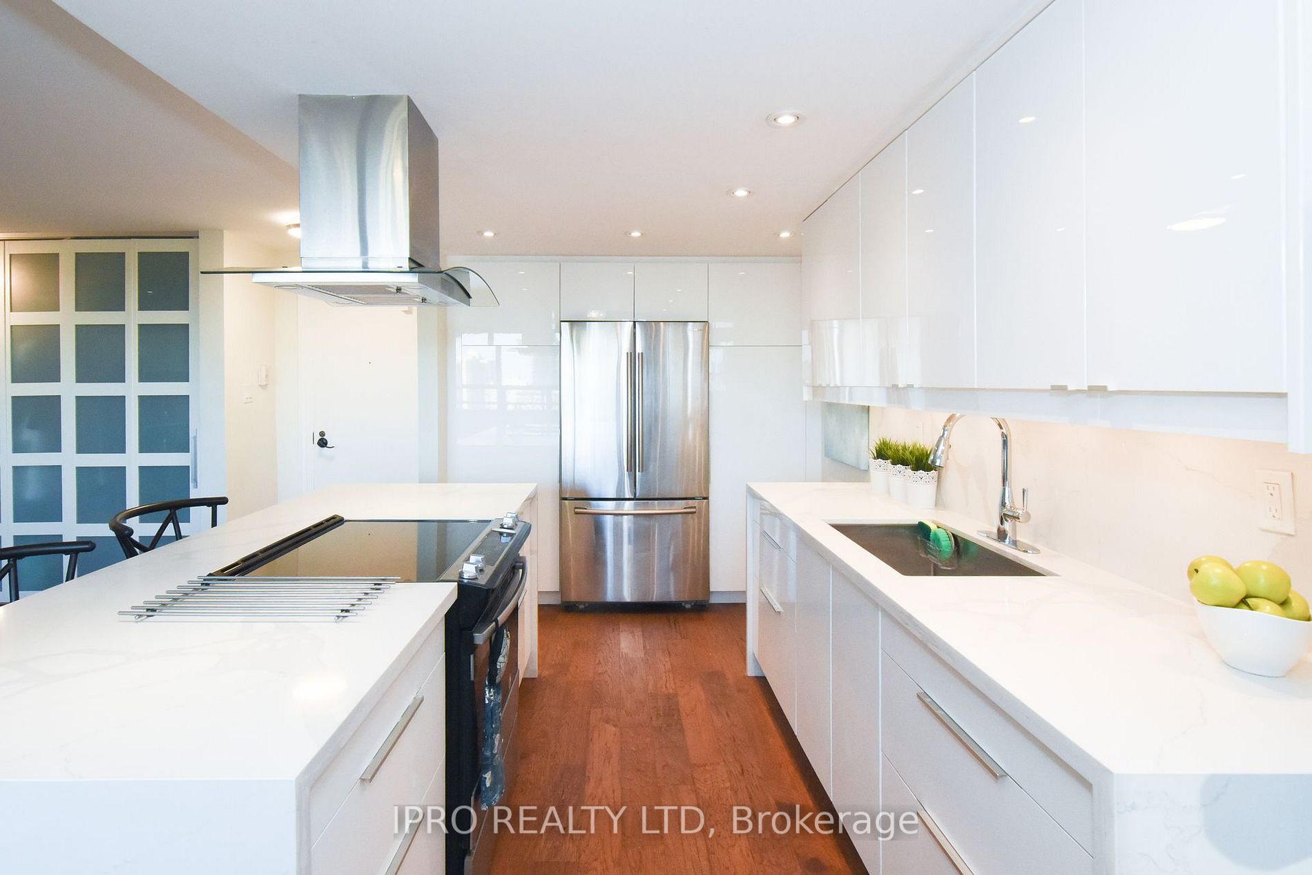 3120 Kirwin Ave, #1009