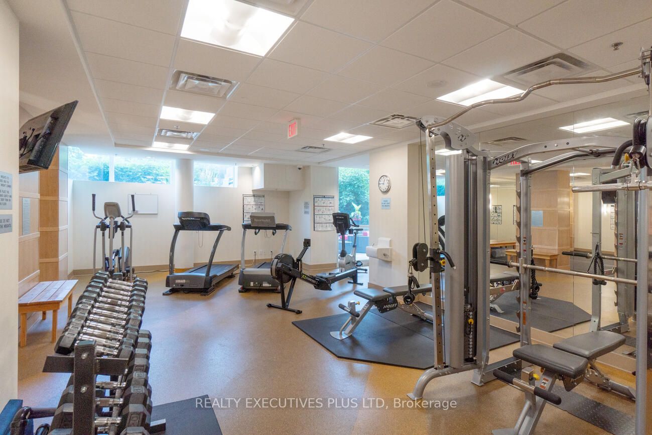 1055 Southdown Rd W, #Ph10