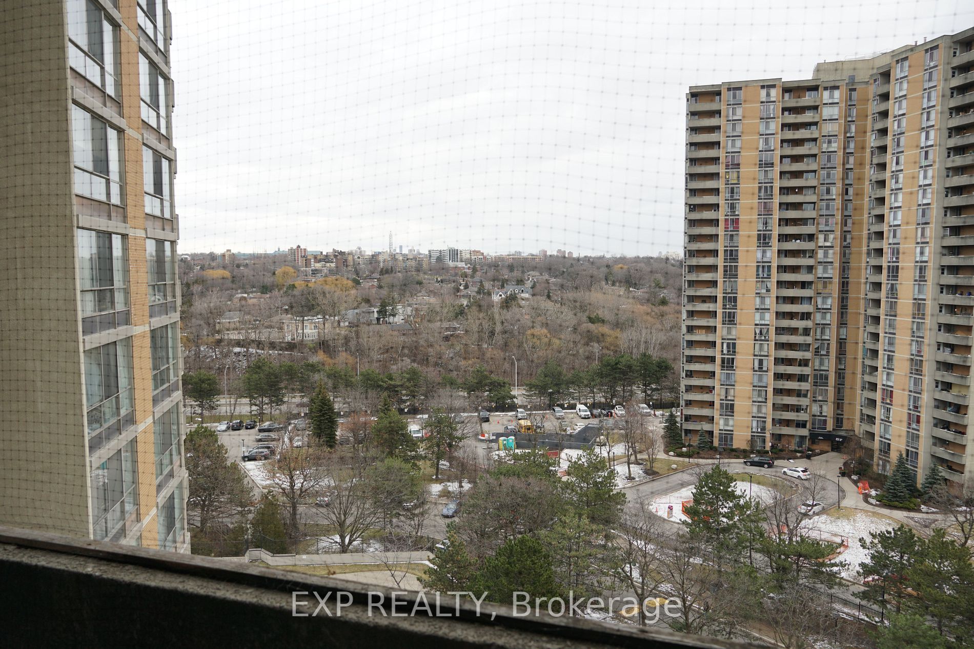 10 Martha Eaton Way, #1111