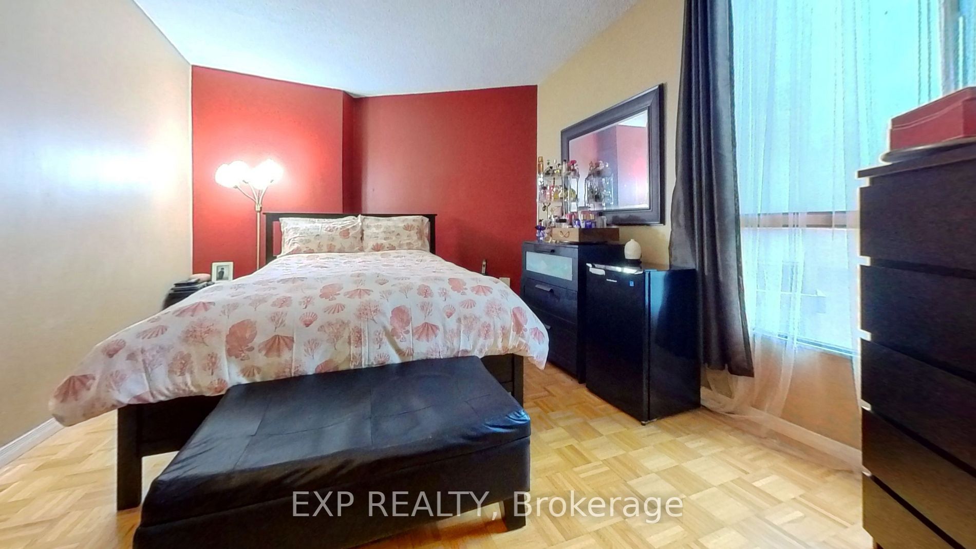 10 Martha Eaton Way, #1111
