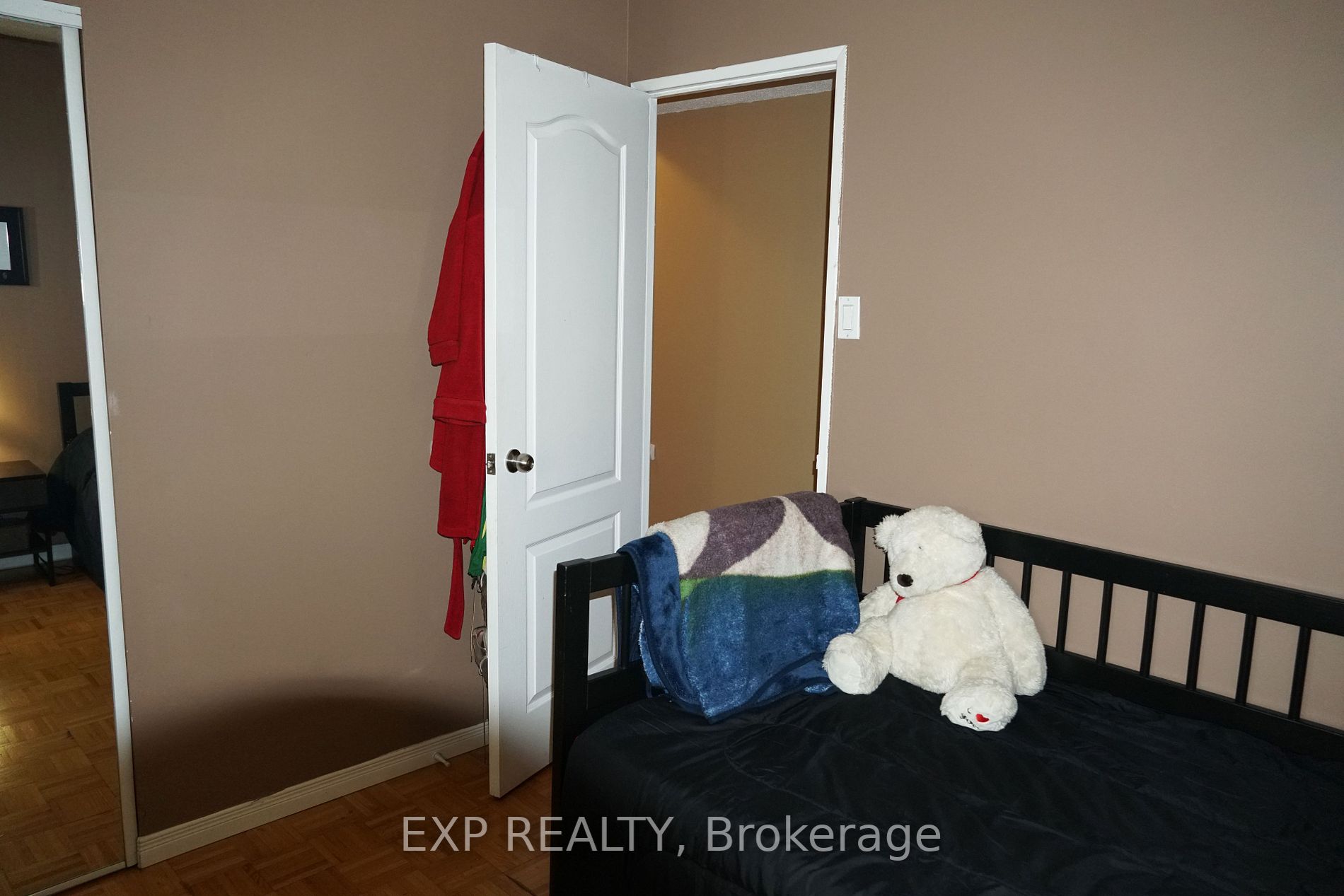 10 Martha Eaton Way, #1111