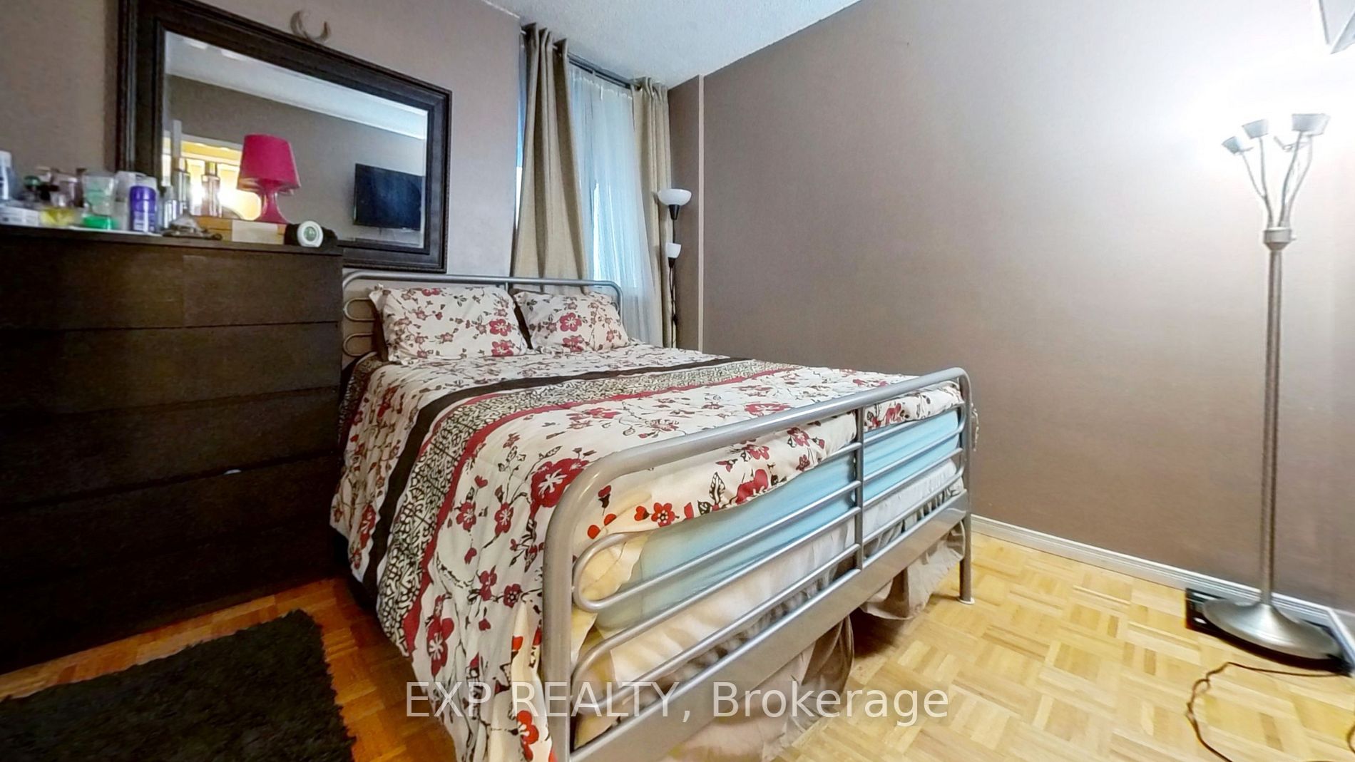 10 Martha Eaton Way, #1111