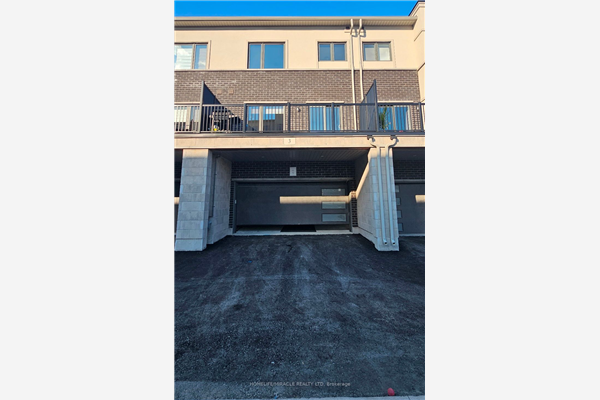 3 Lambert Lane N, Caledon