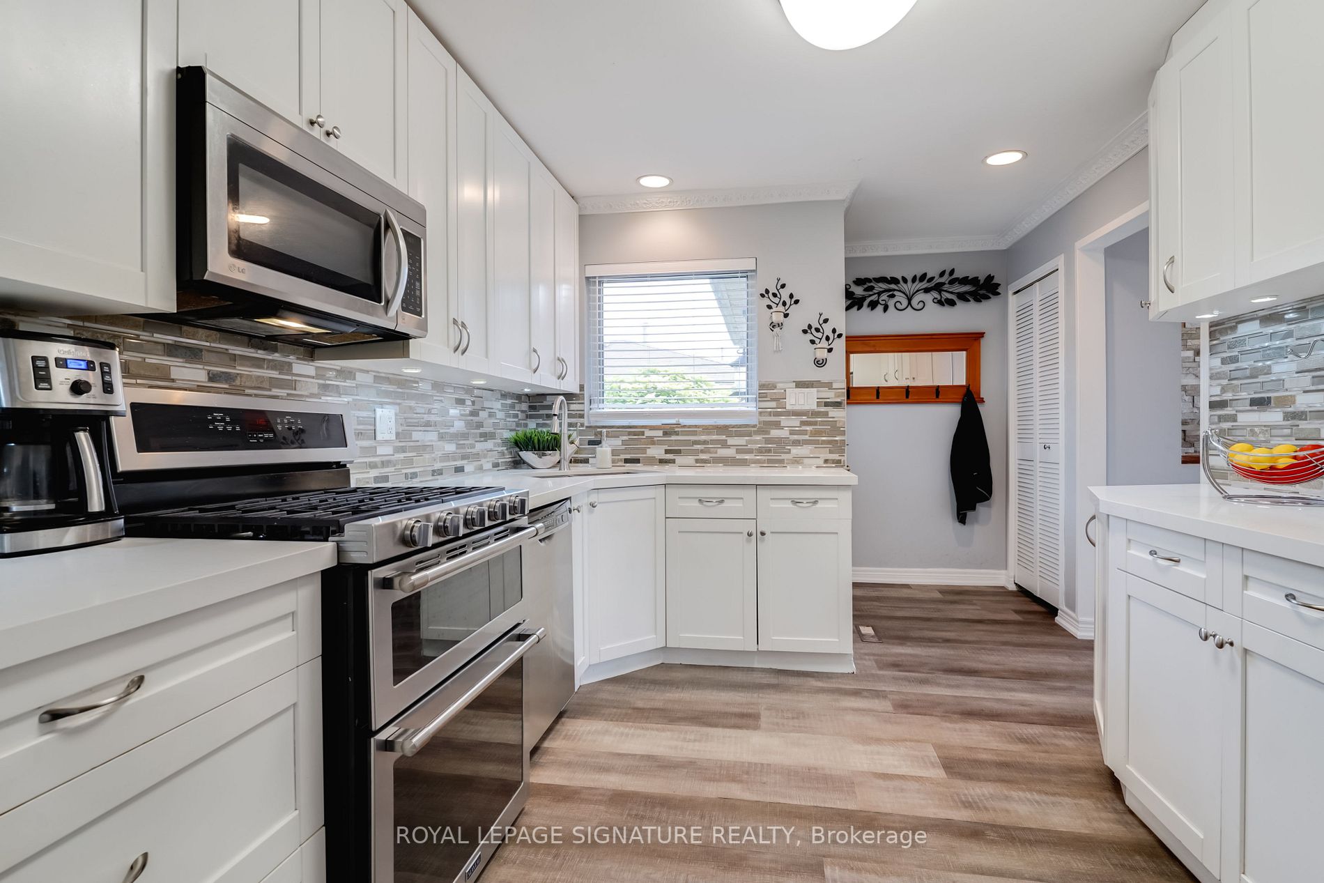 2673 Constable Rd
