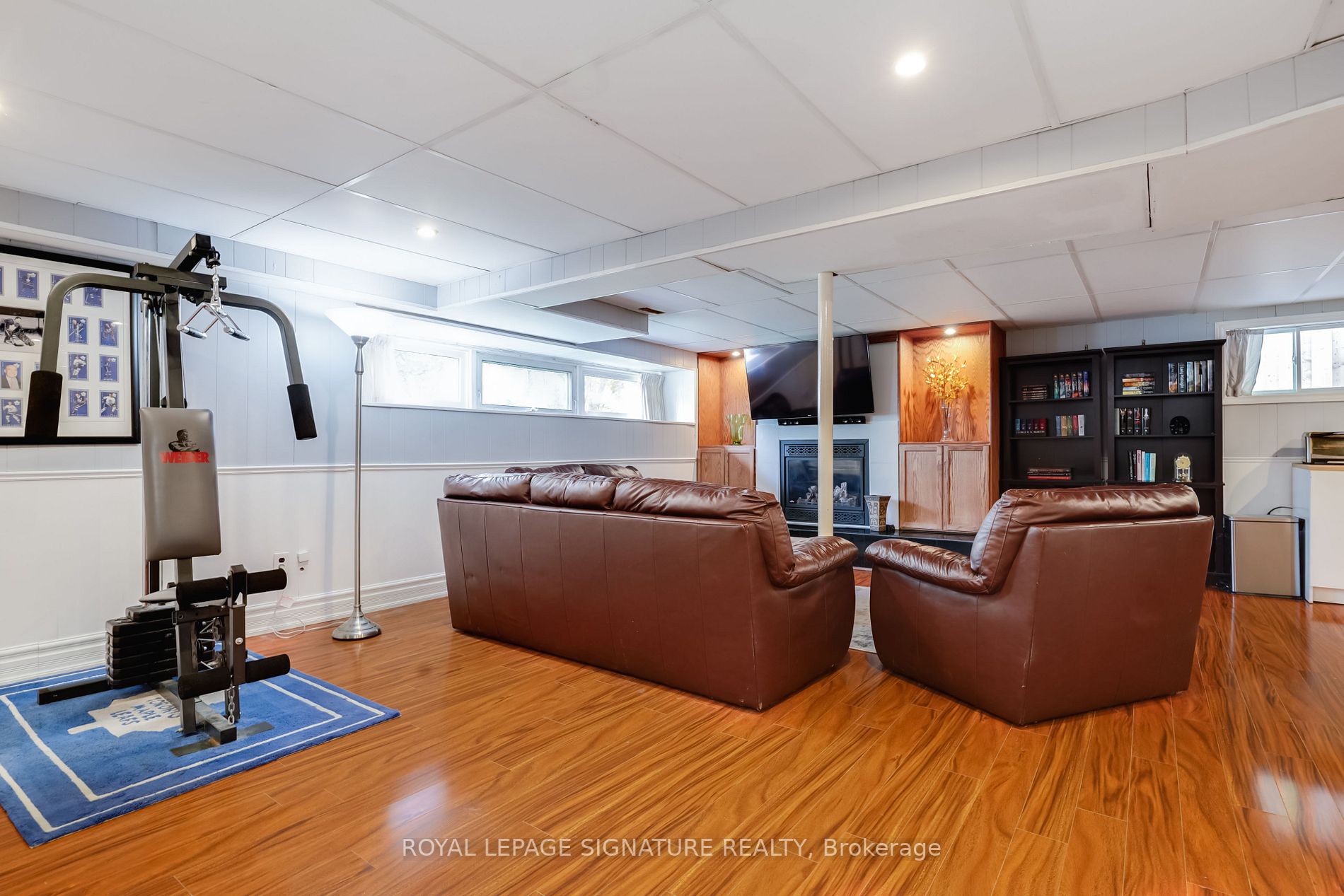 2673 Constable Rd