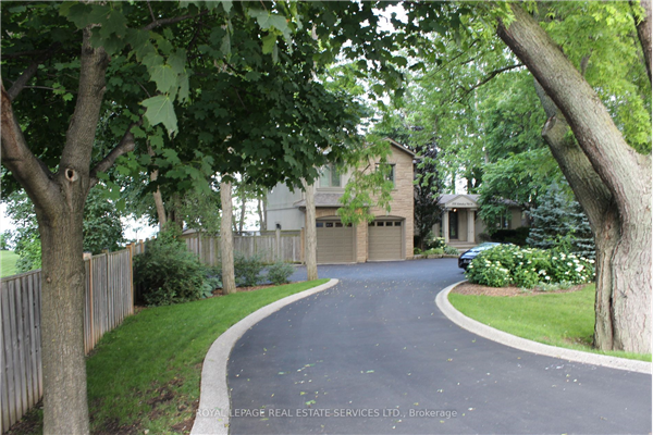 3338 Lakeshore Rd W, Oakville