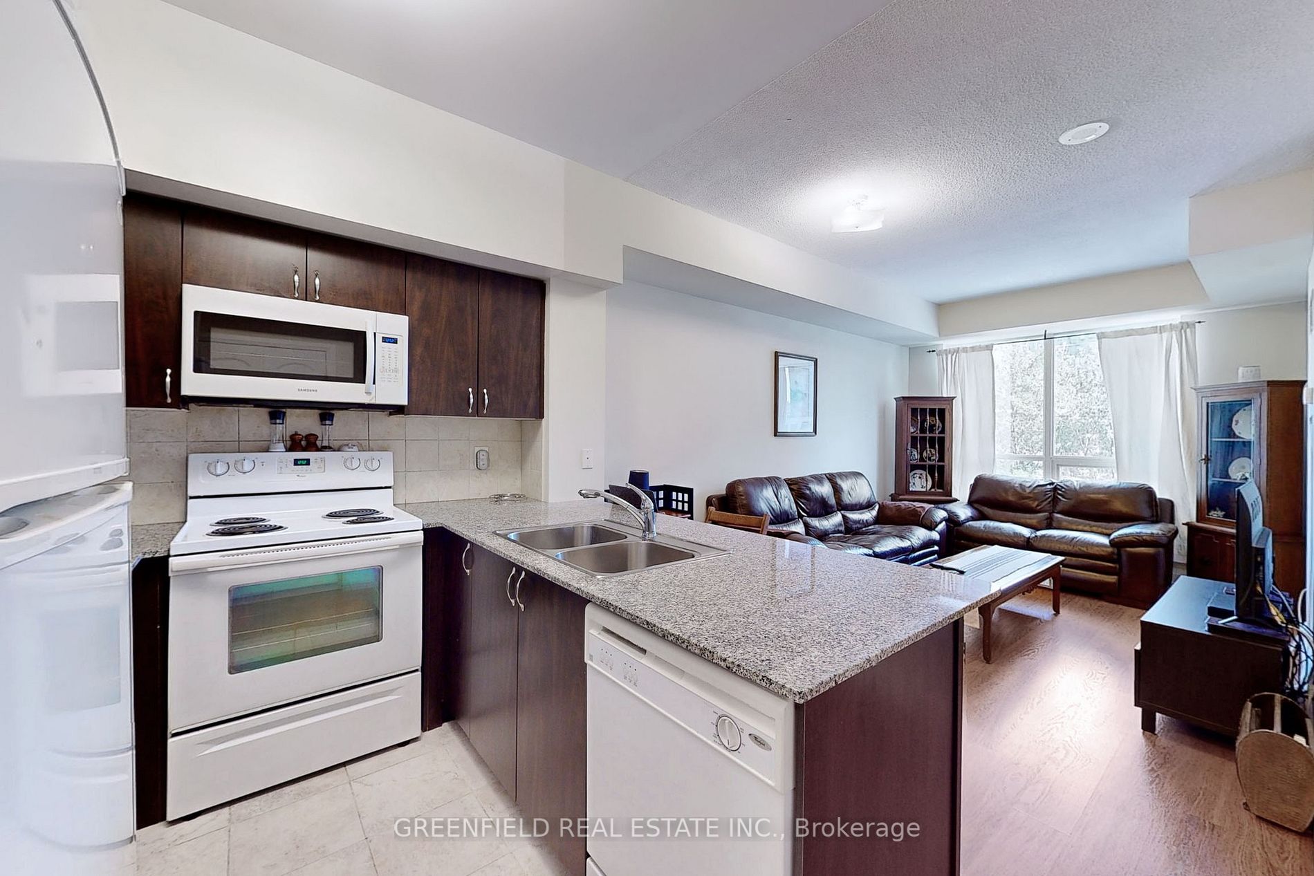 55 De Boers Dr, #303