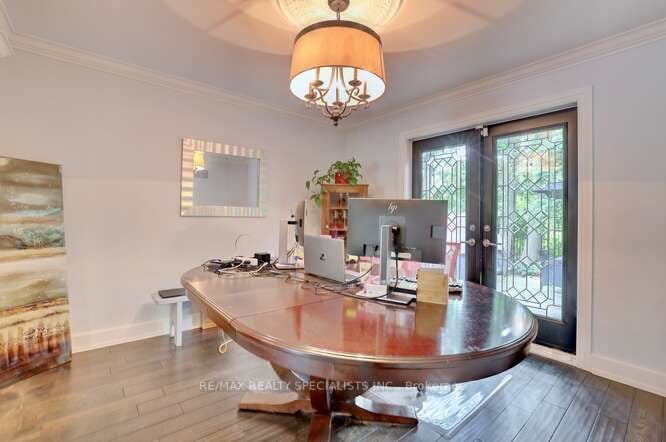 1270 Rose Crt