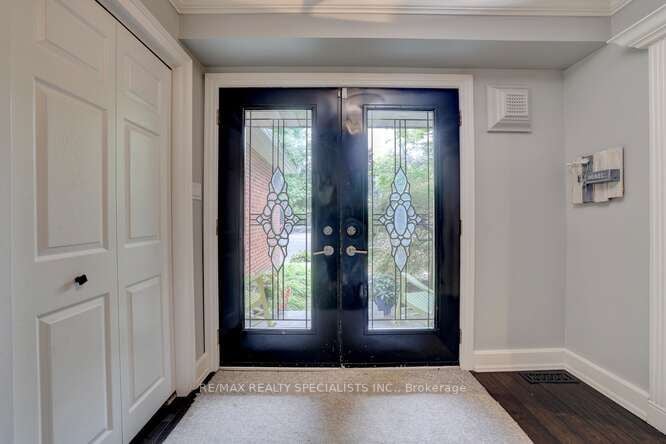 1270 Rose Crt