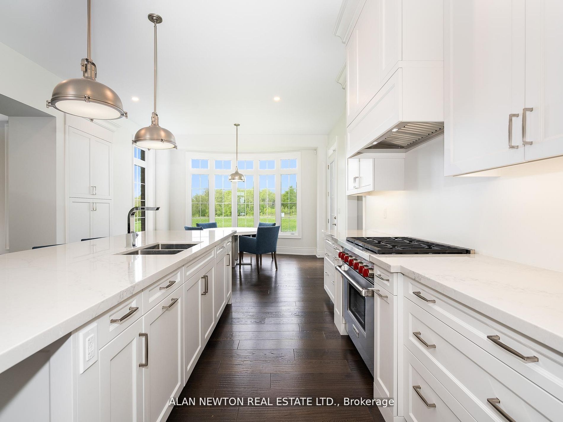 276 Amos Dr