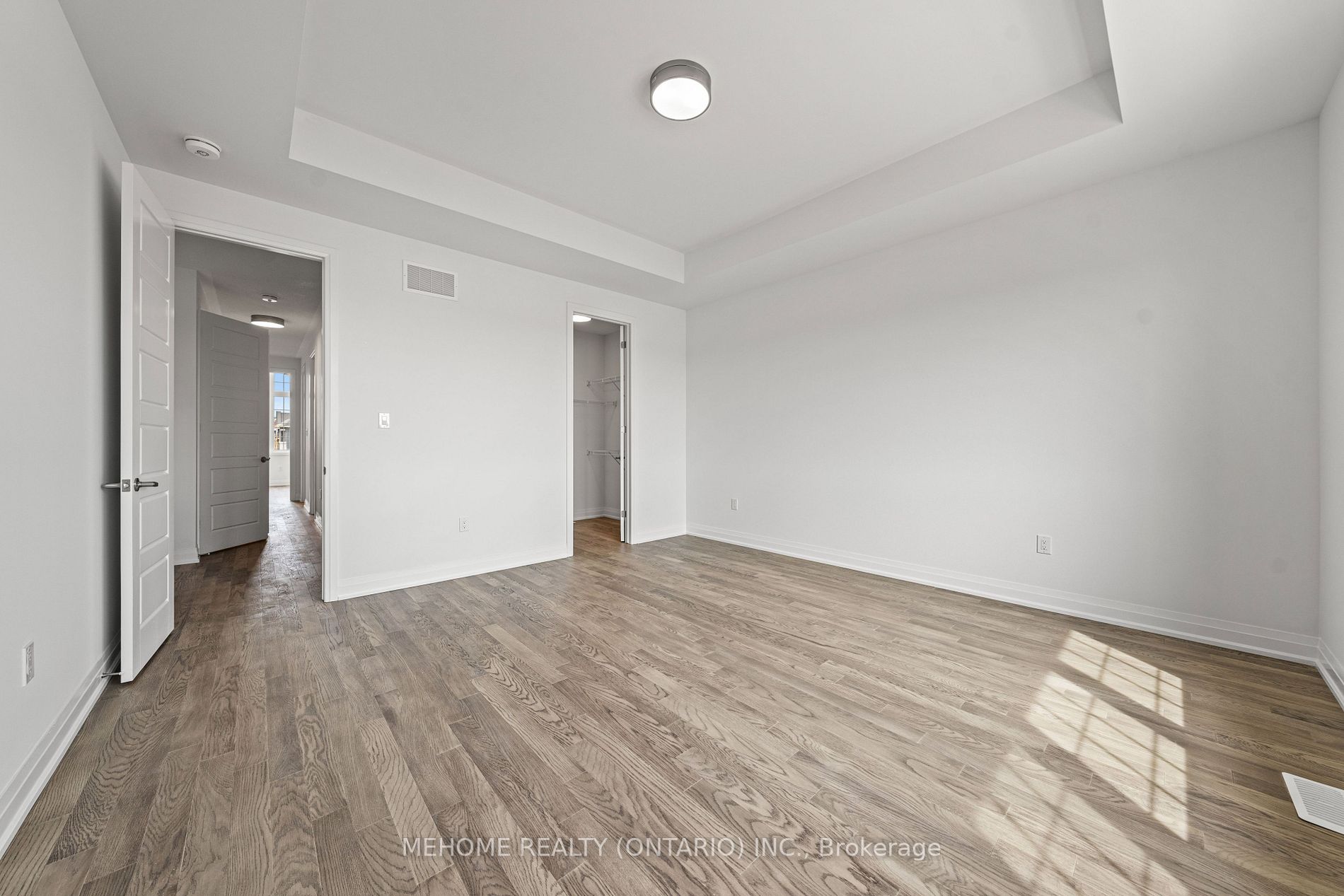 1312 Aymond Cres