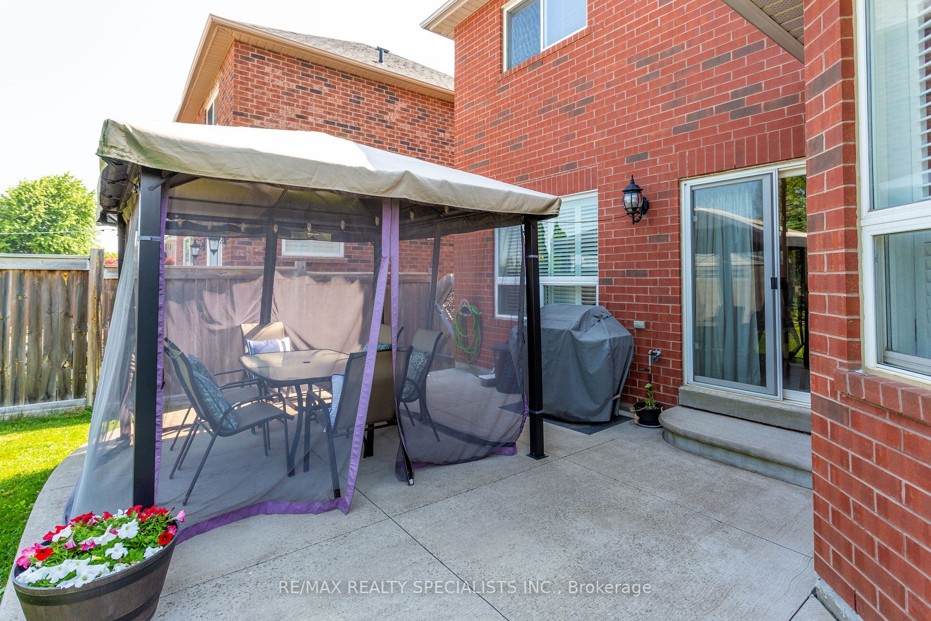 34 Collingwood Ave