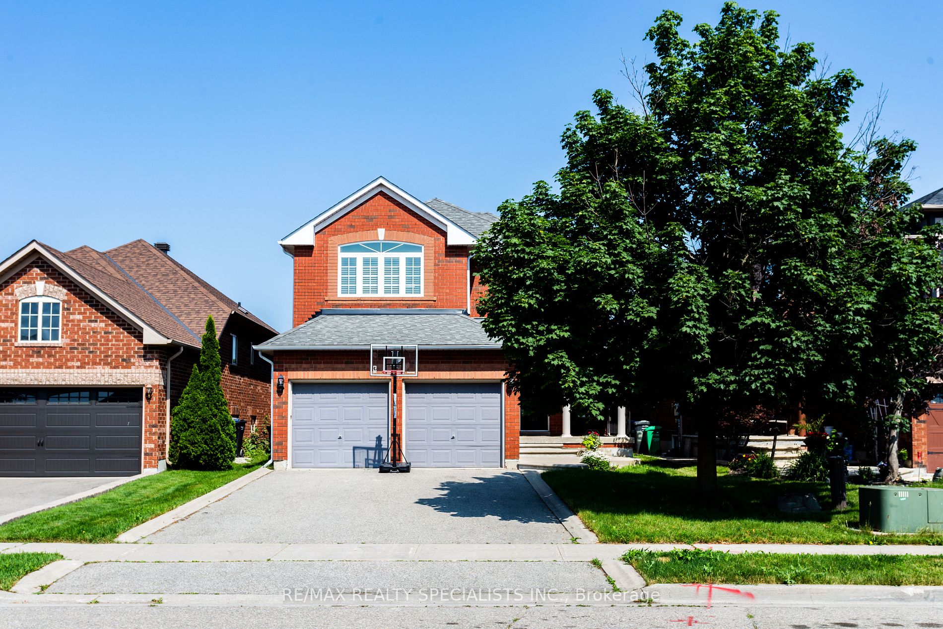 34 Collingwood Ave