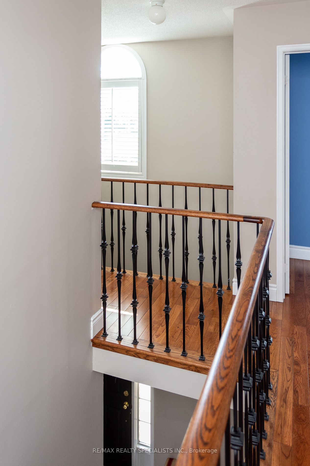 34 Collingwood Ave