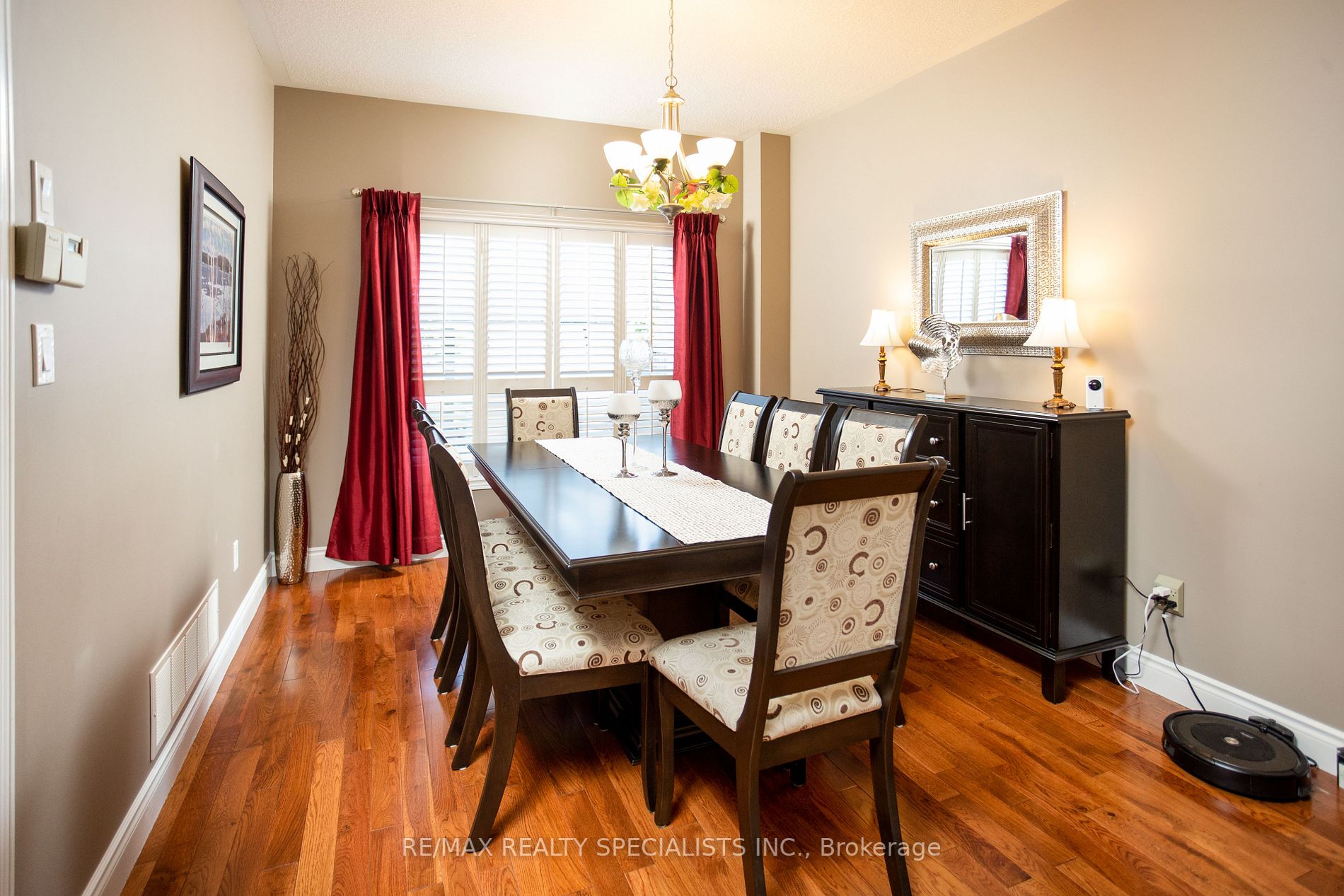 34 Collingwood Ave