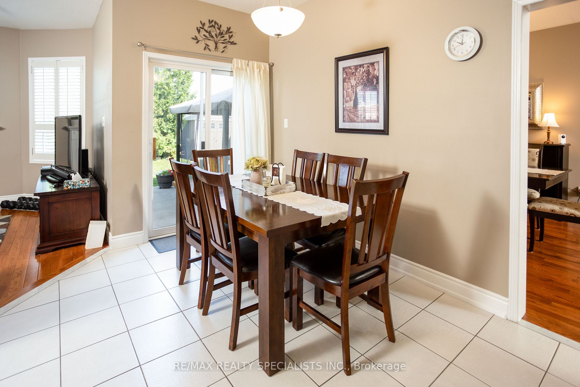 34 Collingwood Ave