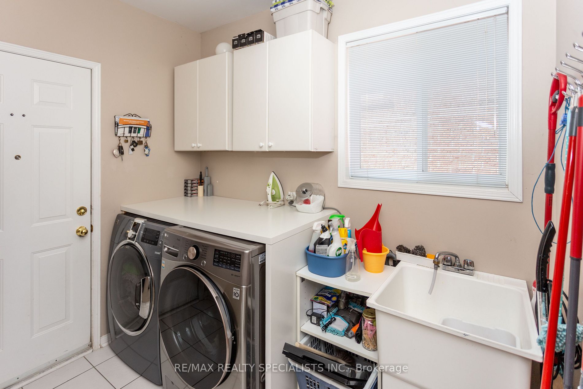 34 Collingwood Ave