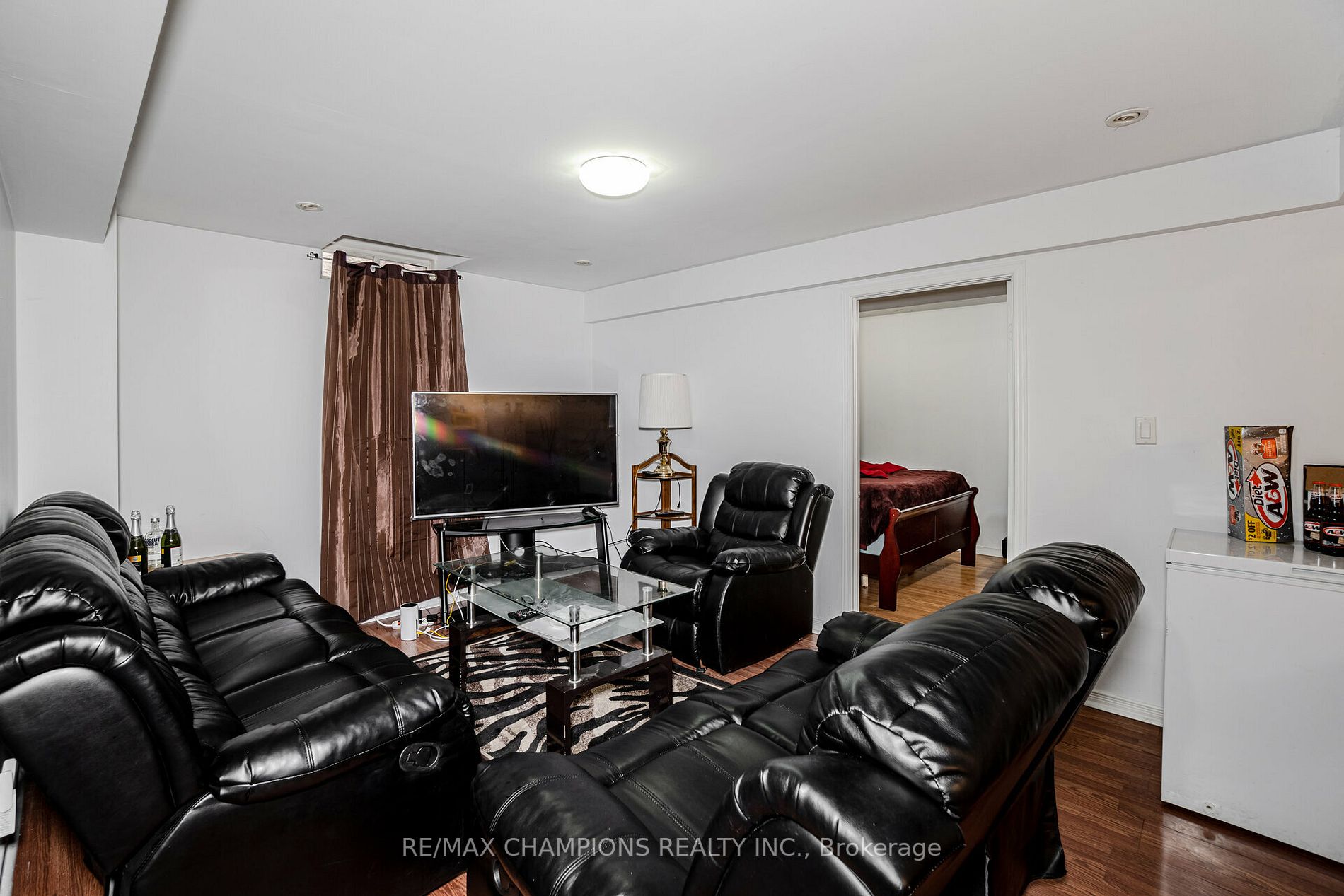 224 Richvale Dr S