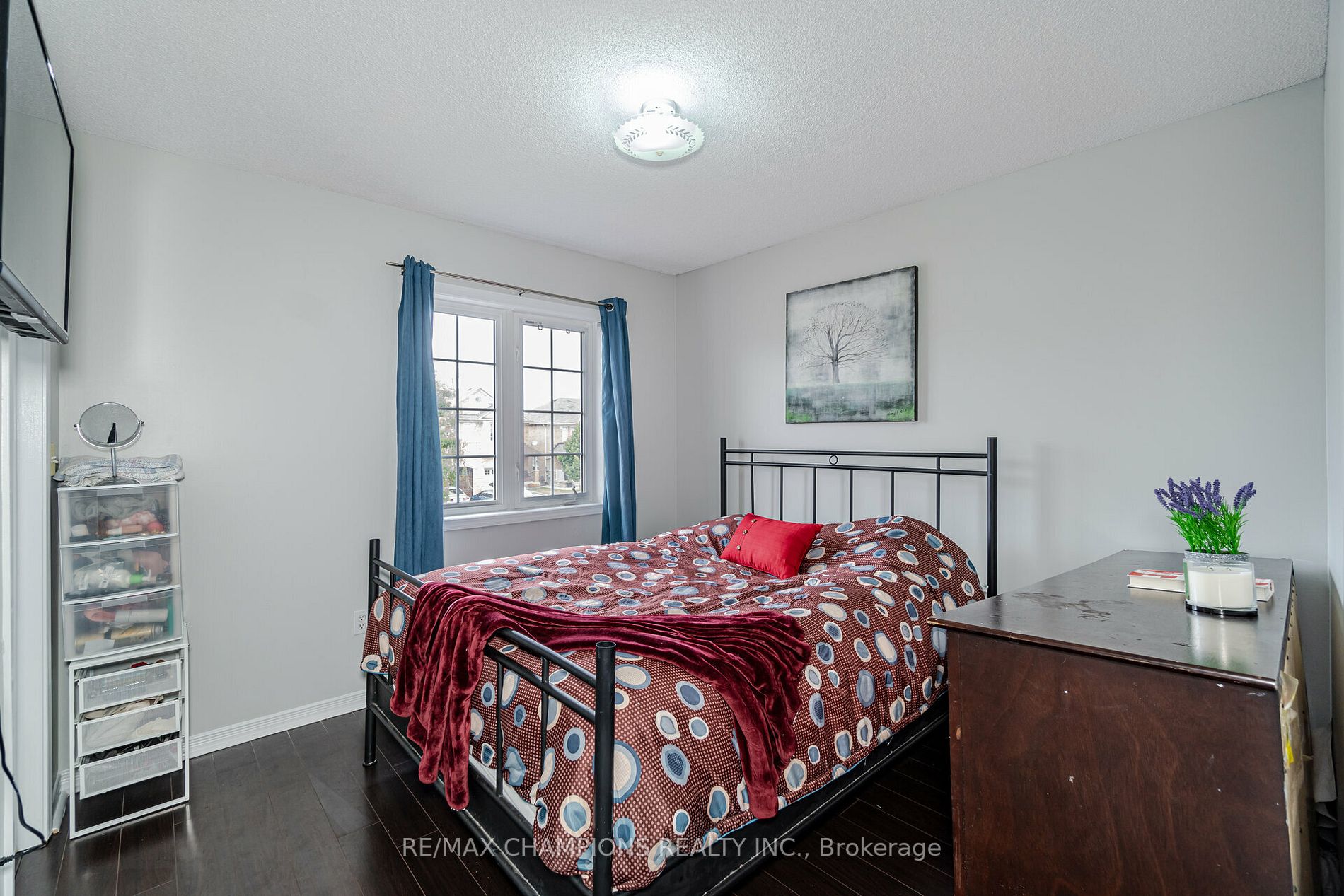 224 Richvale Dr S