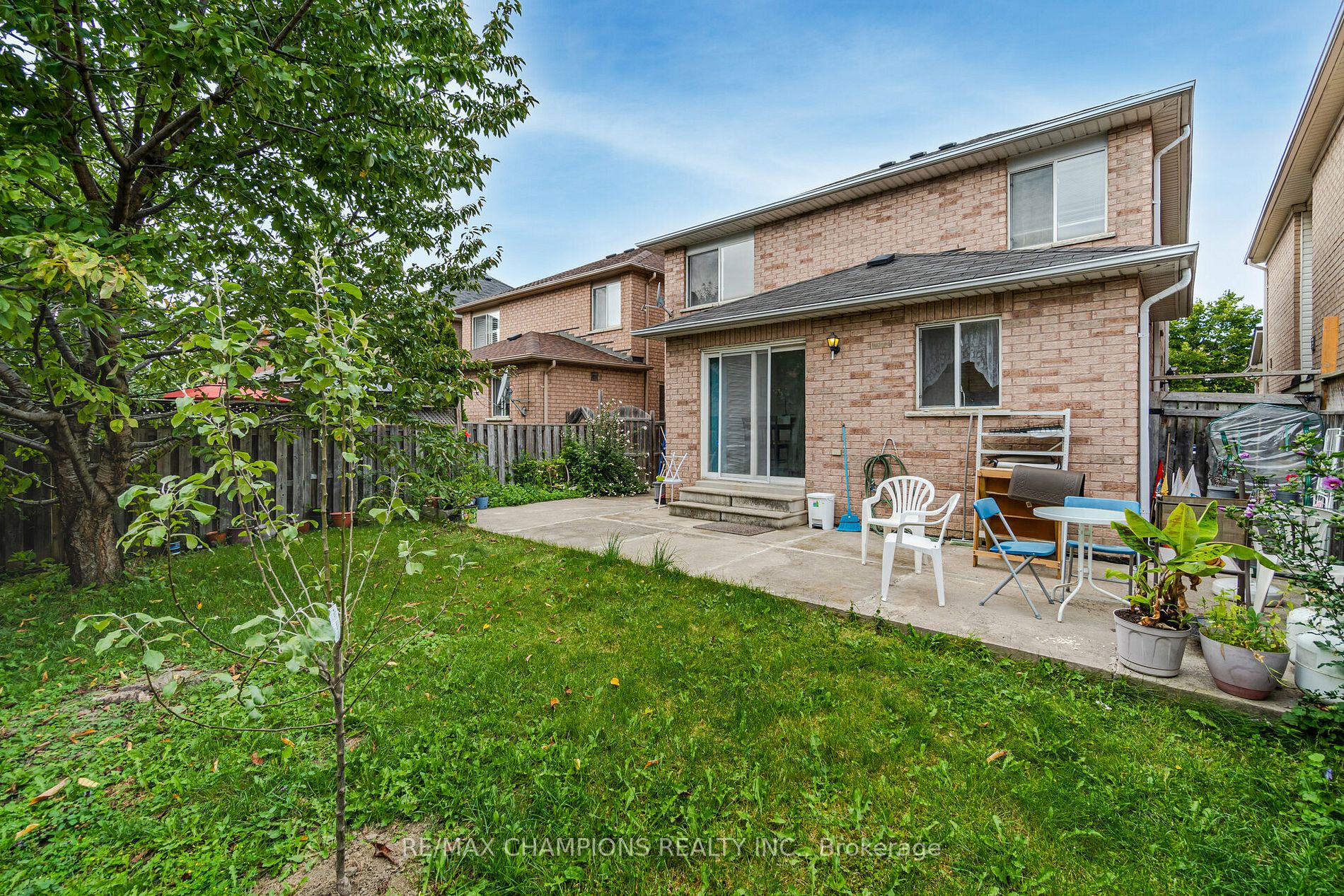 224 Richvale Dr S