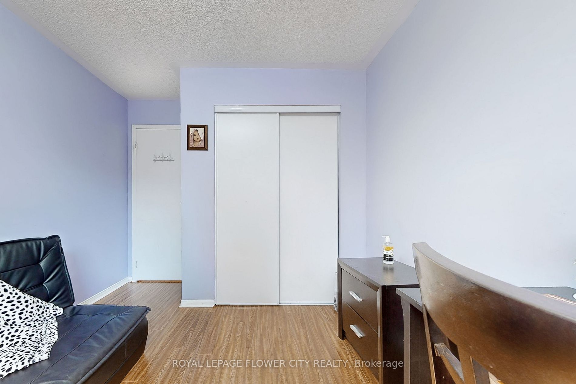 5950 Glen Erin Dr, #23