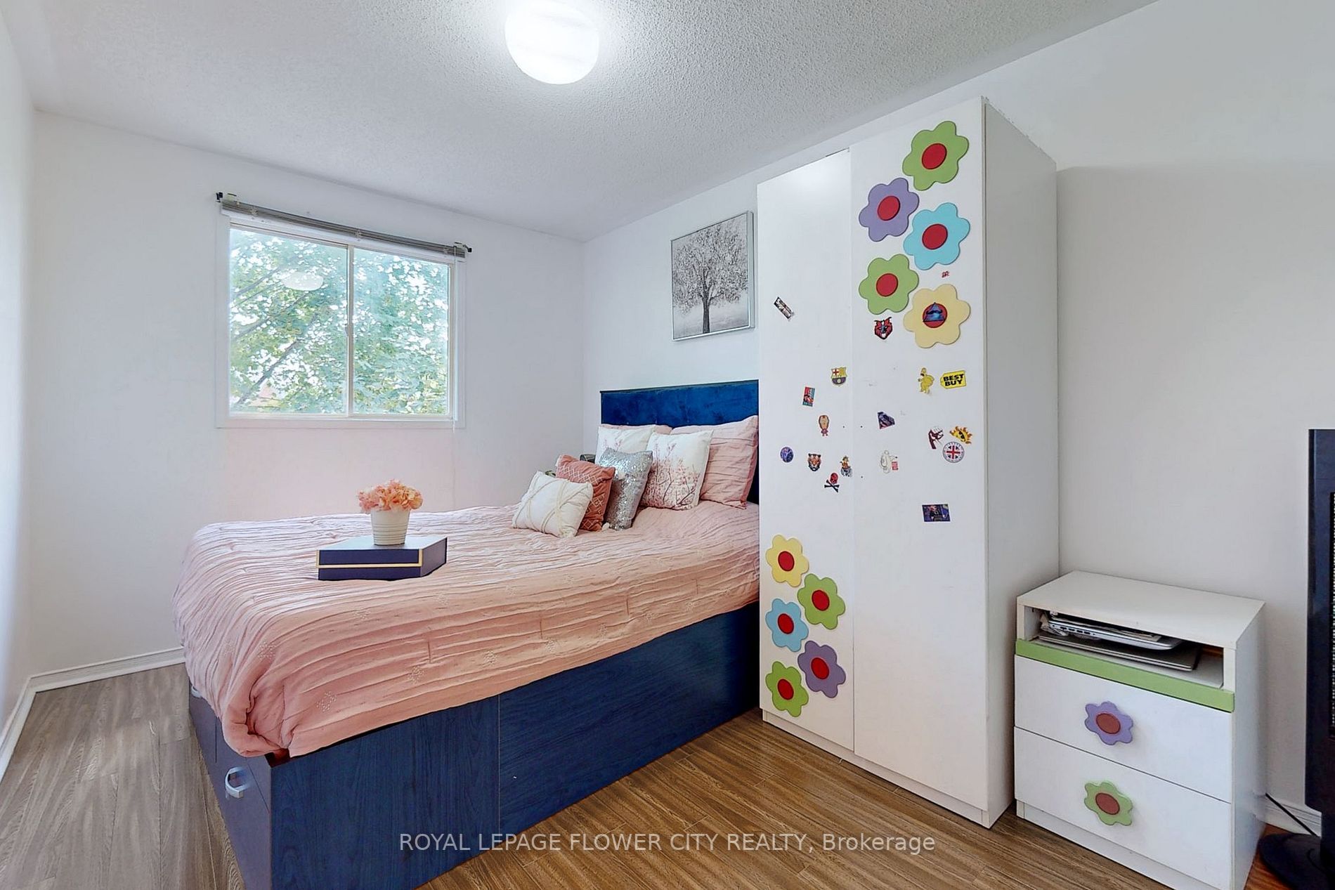 5950 Glen Erin Dr, #23