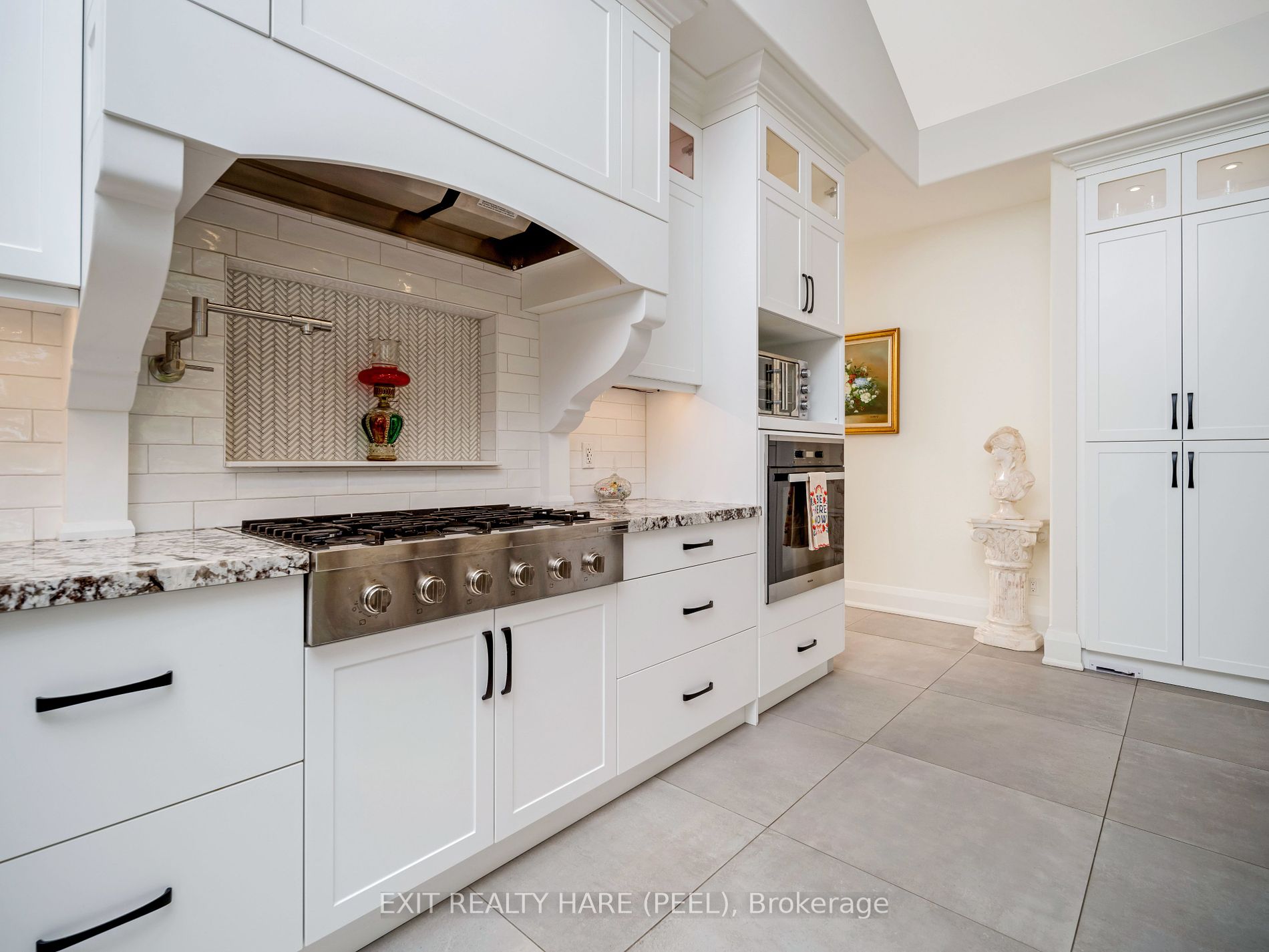 37 Fagan Dr