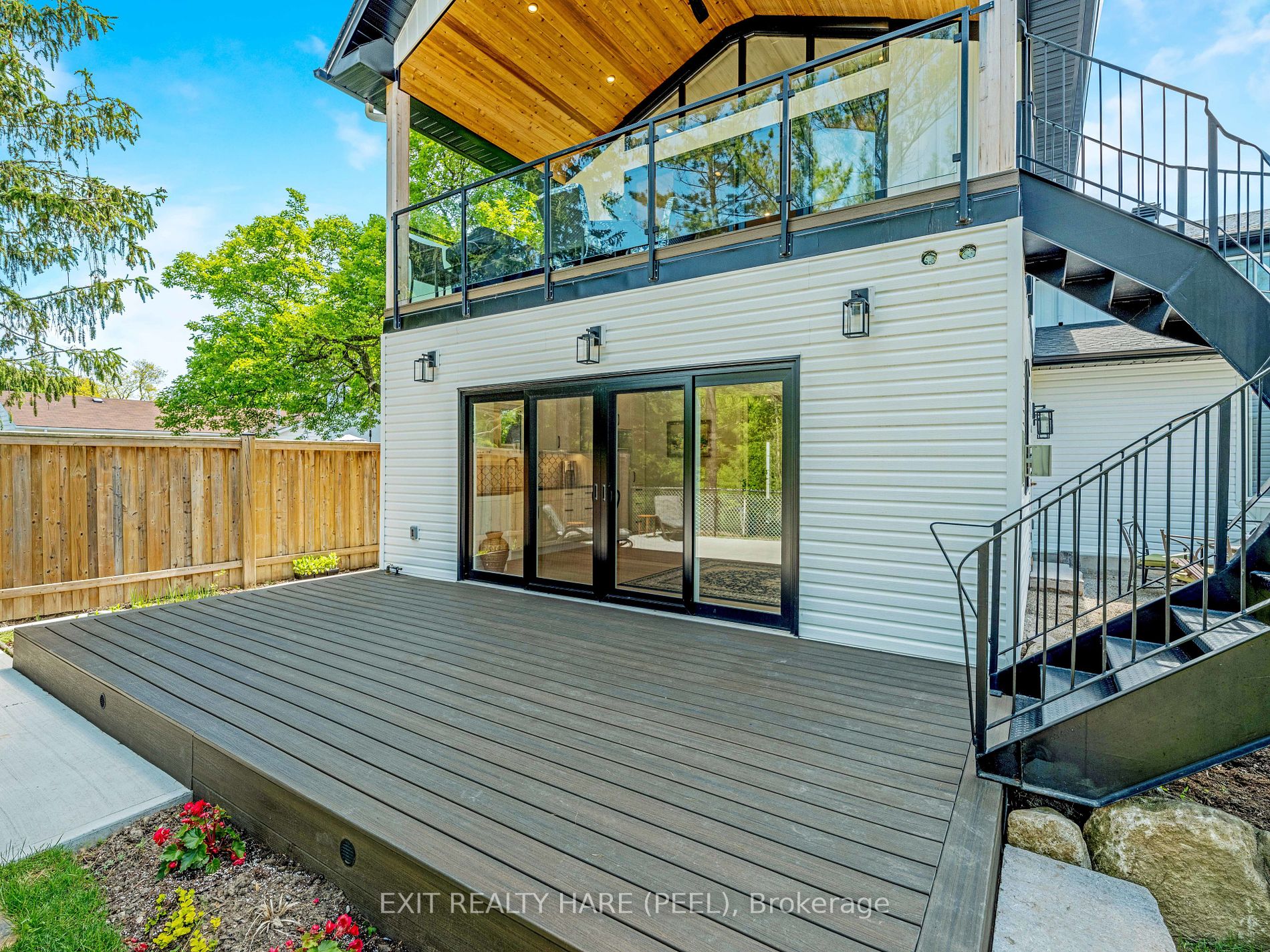 37 Fagan Dr