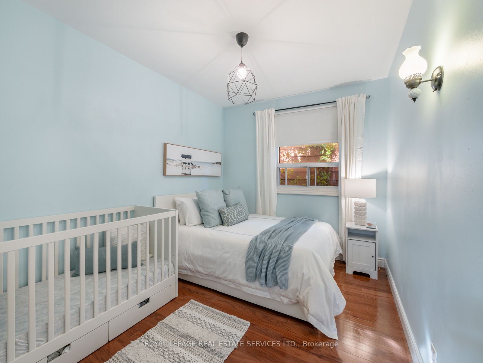 30 Aileen Ave