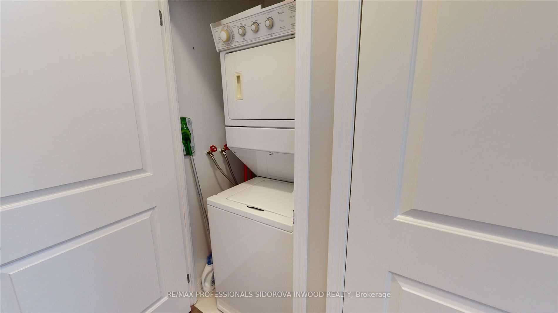 15 Windermere Ave, #1108