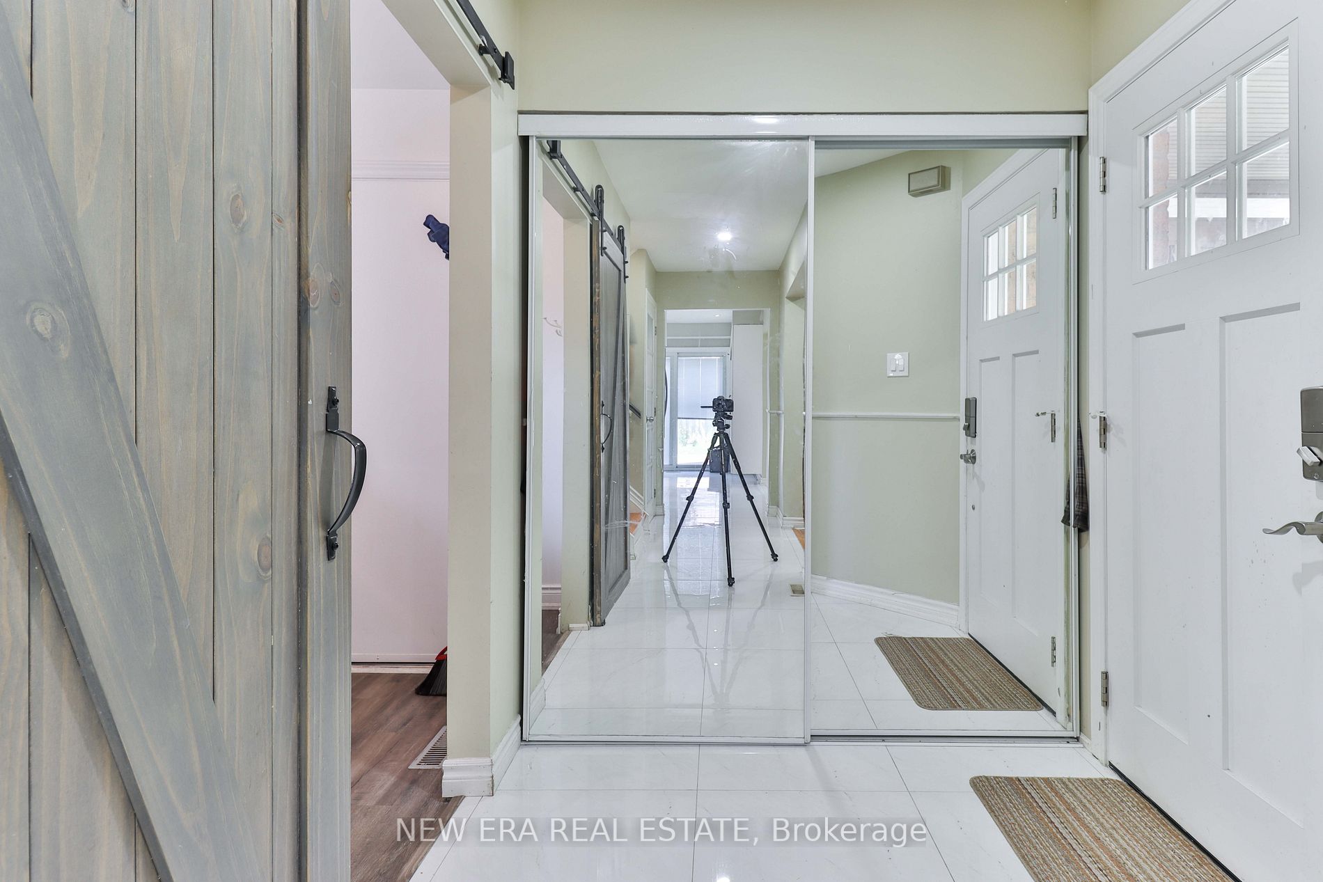 30 Myrtle Crt