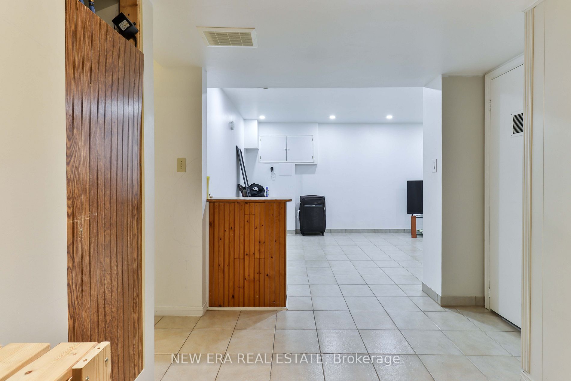 30 Myrtle Crt