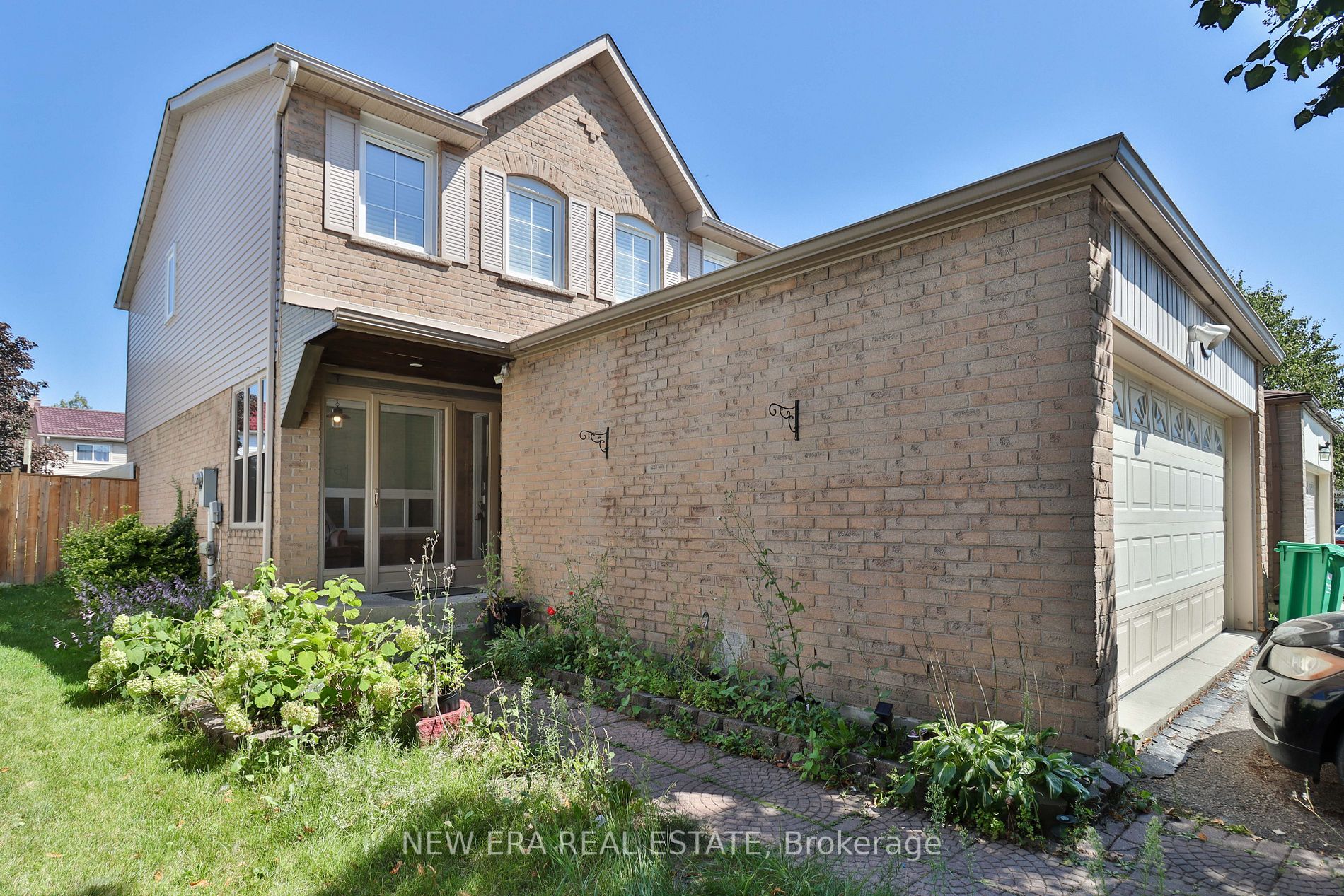30 Myrtle Crt
