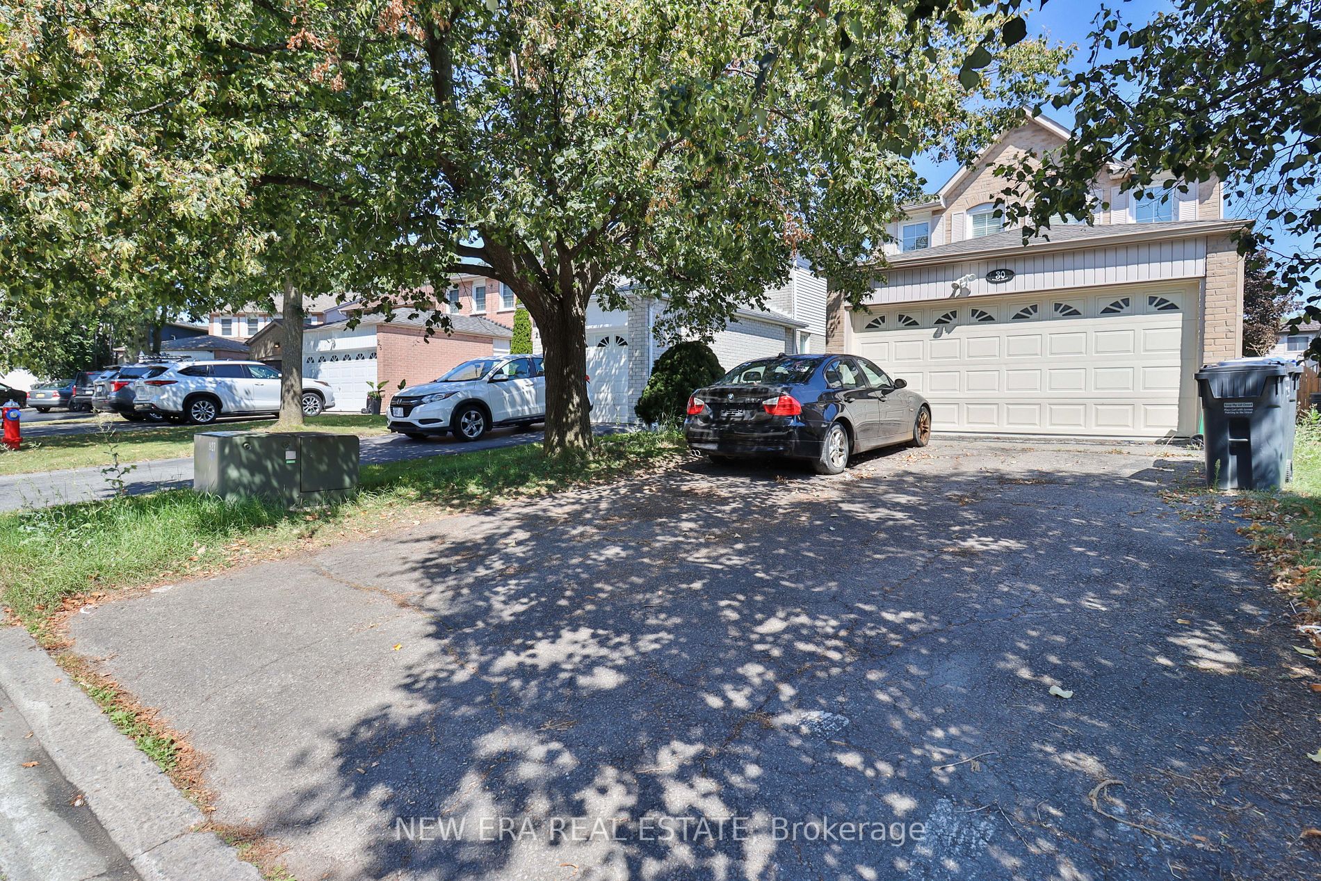 30 Myrtle Crt