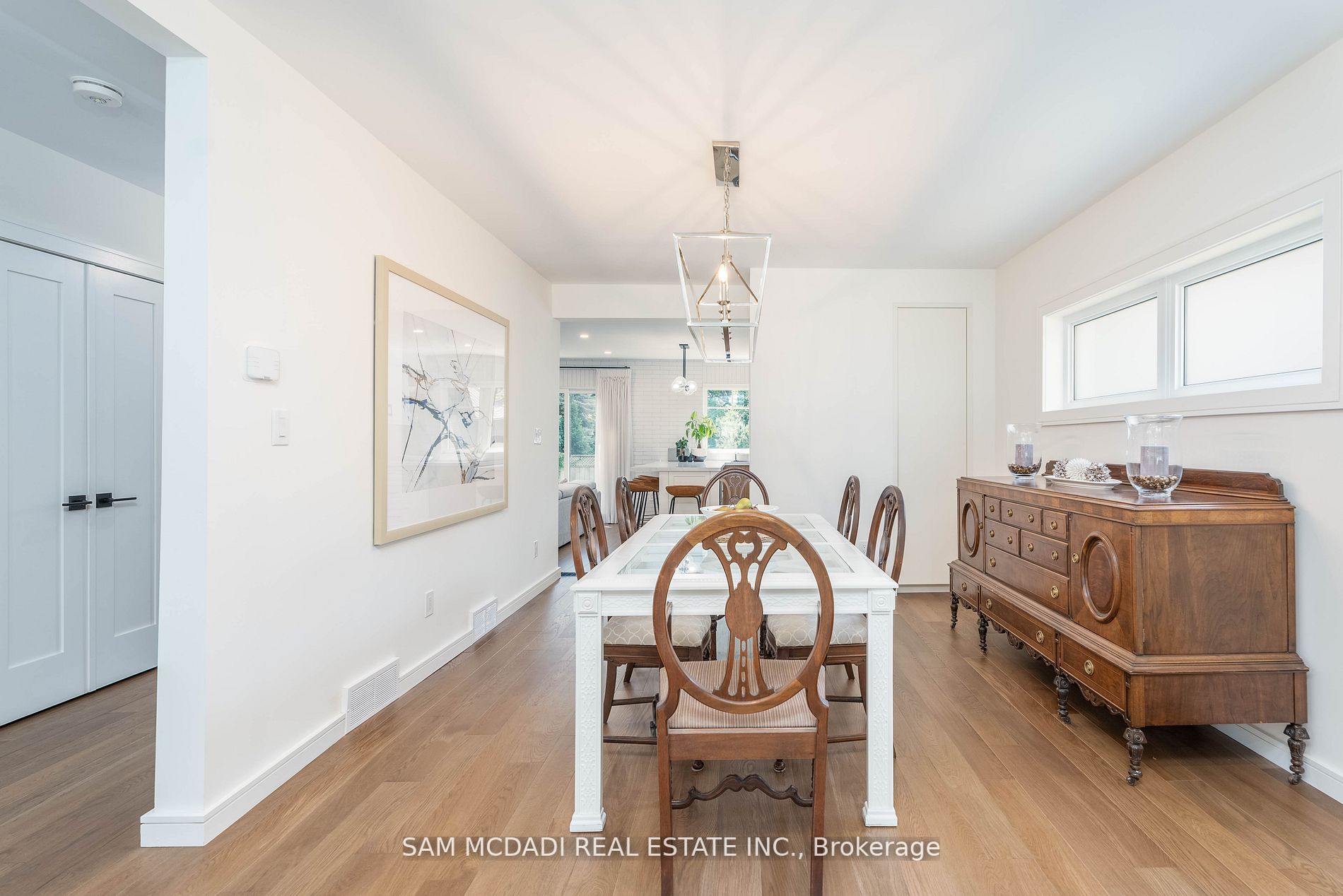 12 Wesley Avenue