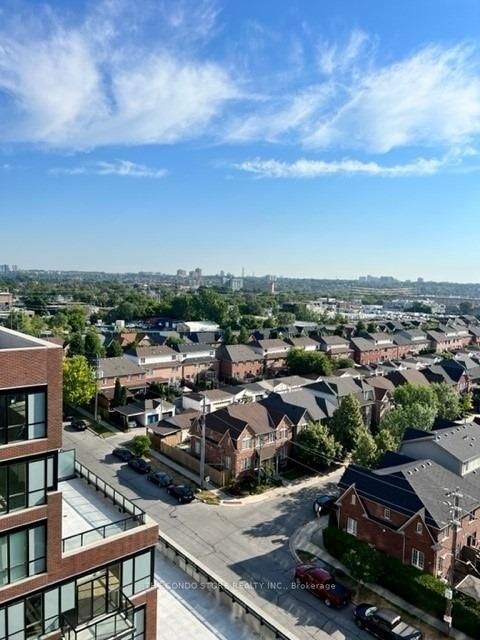 2300 St. Clair Ave W, #1007