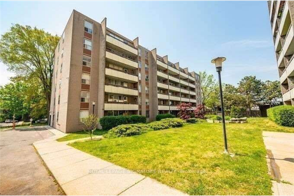 3625 Lake Shore Blvd W, Toronto