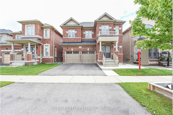 26 Lloyd Cres
