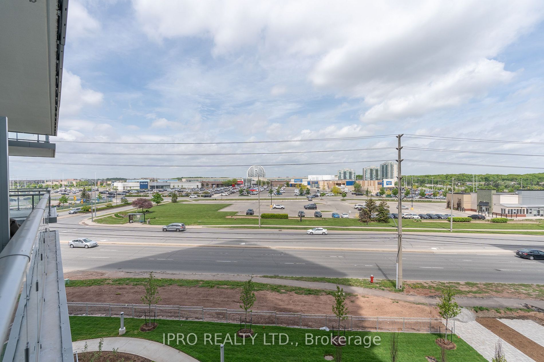 4655 Metcalfe Ave, #404B