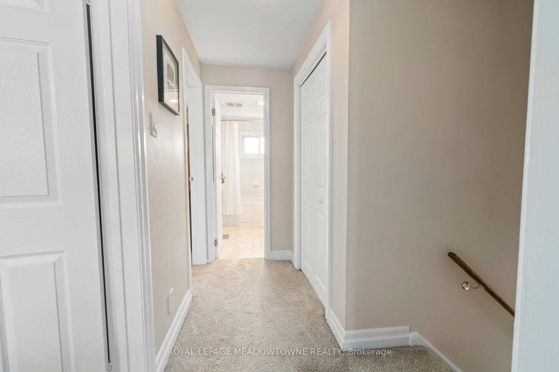 2 Metcalfe Court