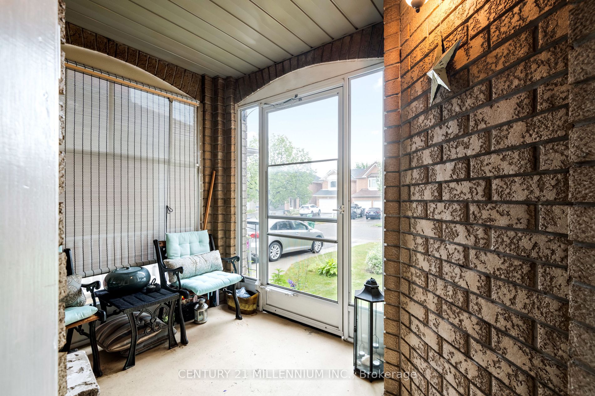 67 Wildberry Cres