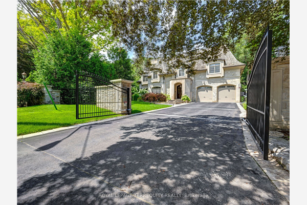 93 Valecrest Dr, Toronto