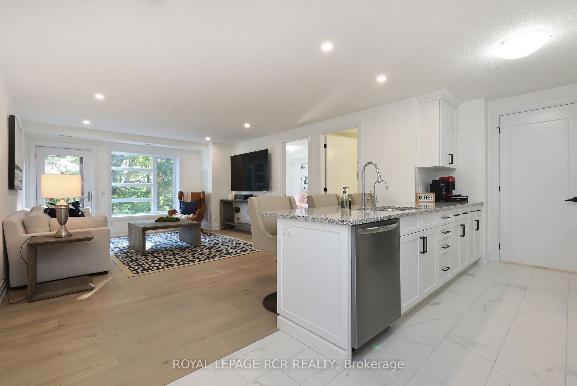 105 Spencer Avenue, #208