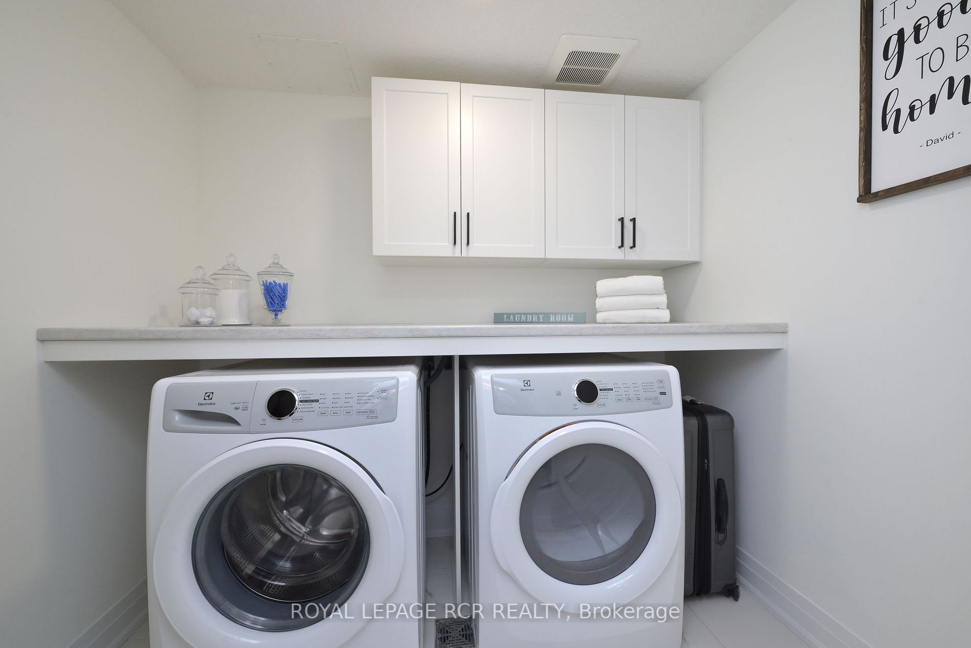 105 Spencer Avenue, #208