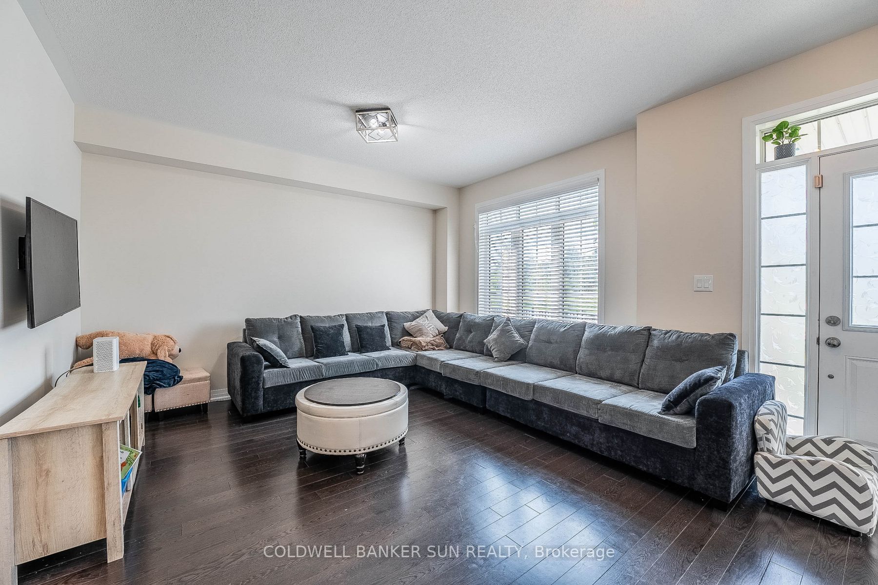 172 Parkinson Crescent, ##15