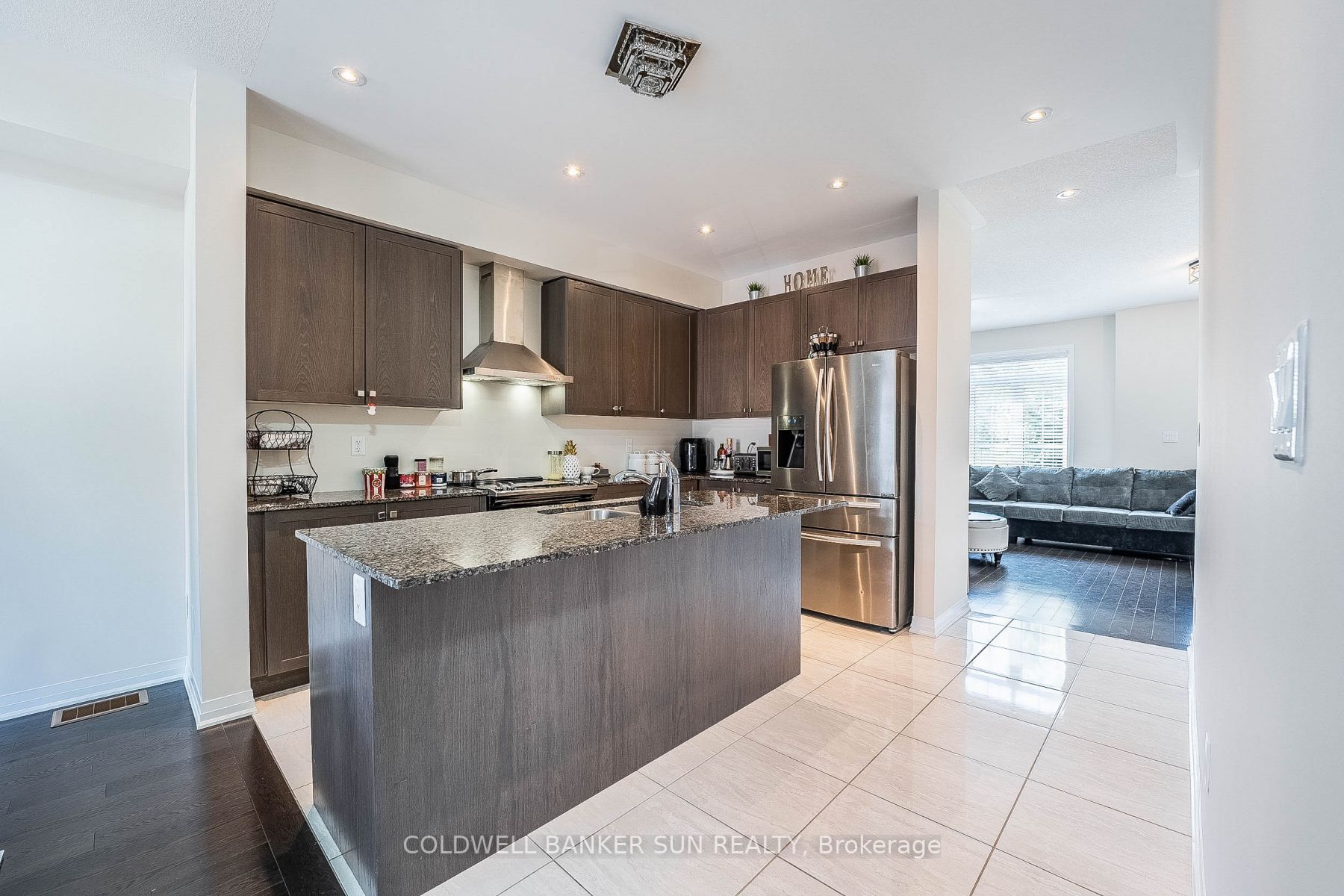 172 Parkinson Crescent, ##15
